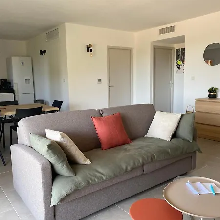 Mini Villa,, 700 M De La A Pieds Pinarellu