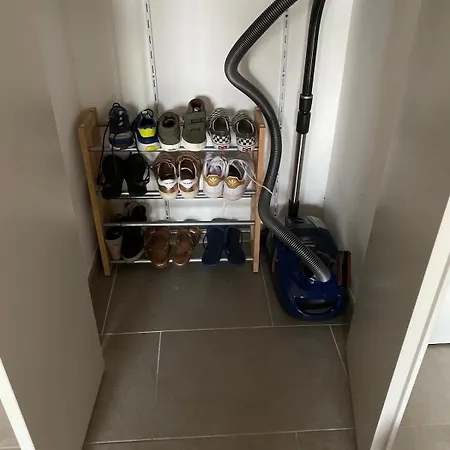 Casa de Férias Mini Villa,, 700 M De La à Pieds *