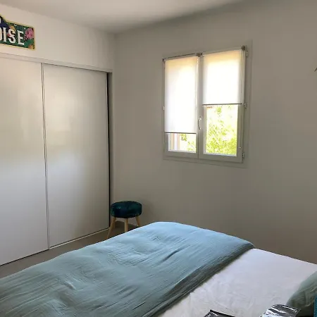 Mini Villa,, 700 M De La A Pieds