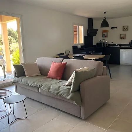 Mini Villa,, 700 M De La A Pieds Pinarellu