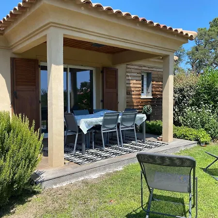 Mini Villa,, 700 M De La A Pieds Holiday home Pinarellu (Corsica)