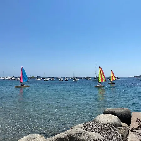 Сasa de vacaciones Mini Villa,, 700 M De La A Pieds *