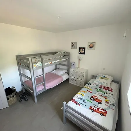 Сasa de vacaciones Mini Villa,, 700 M De La A Pieds *