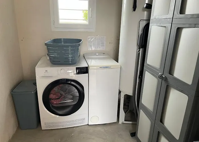 Mini Villa,, 700 M De La A Pieds * Pinarellu (Corsica)