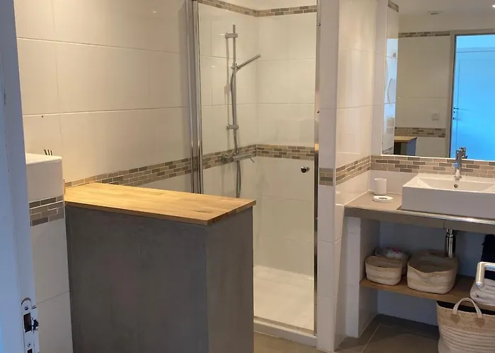 度假居 Mini Villa,, 700 M De La A Pieds Pinarellu